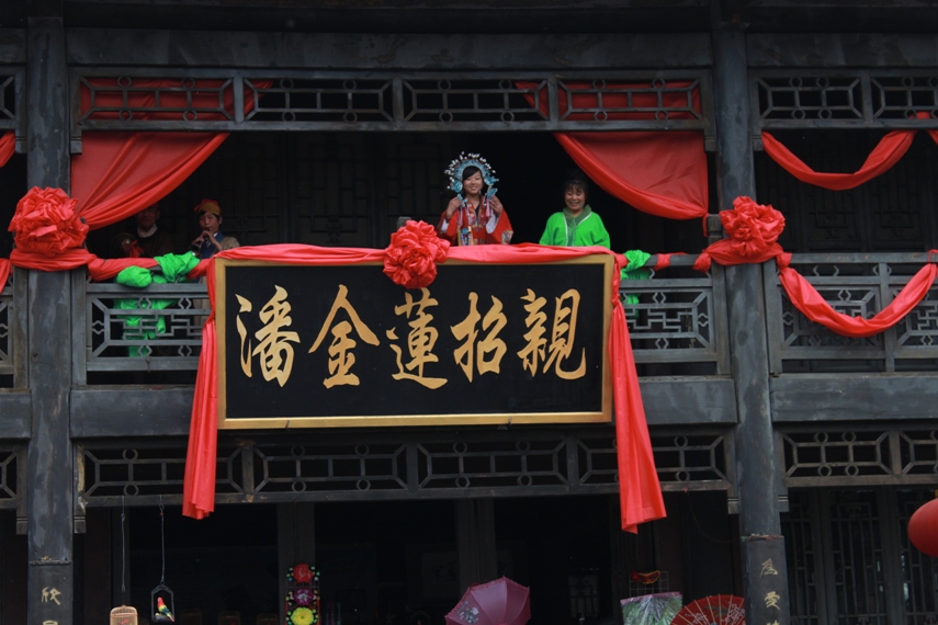 汶上摄影走进水浒影视城 见证精彩演出之潘金莲招亲