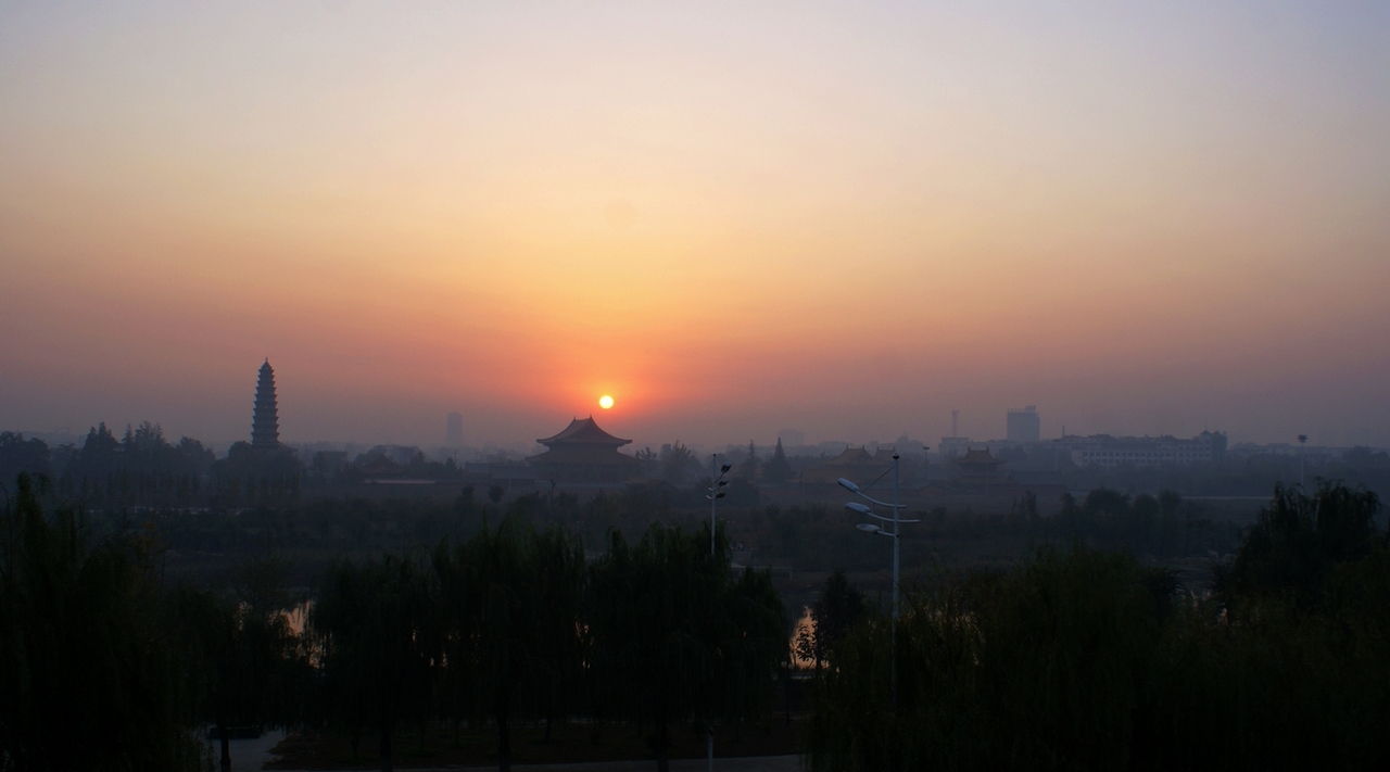 蒸蒸日上.JPG