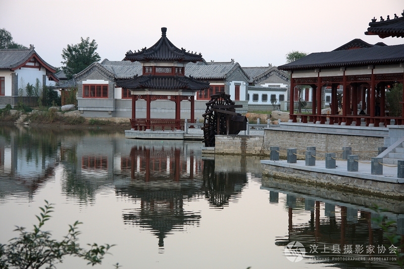 nEO_IMG_湿地古建.jpg