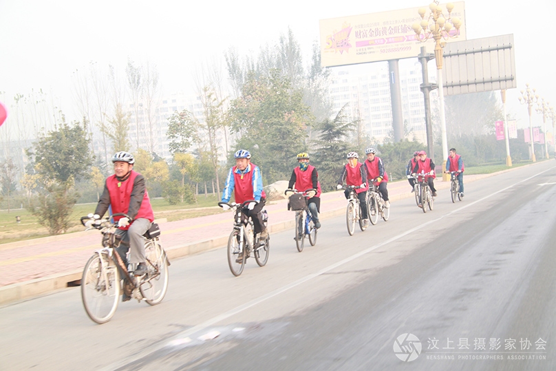 踏上迎接方德永的征程。。。