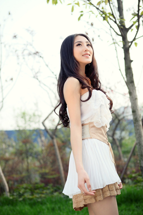 8A8014DBC4C1BF80DC117556318937D3.jpg