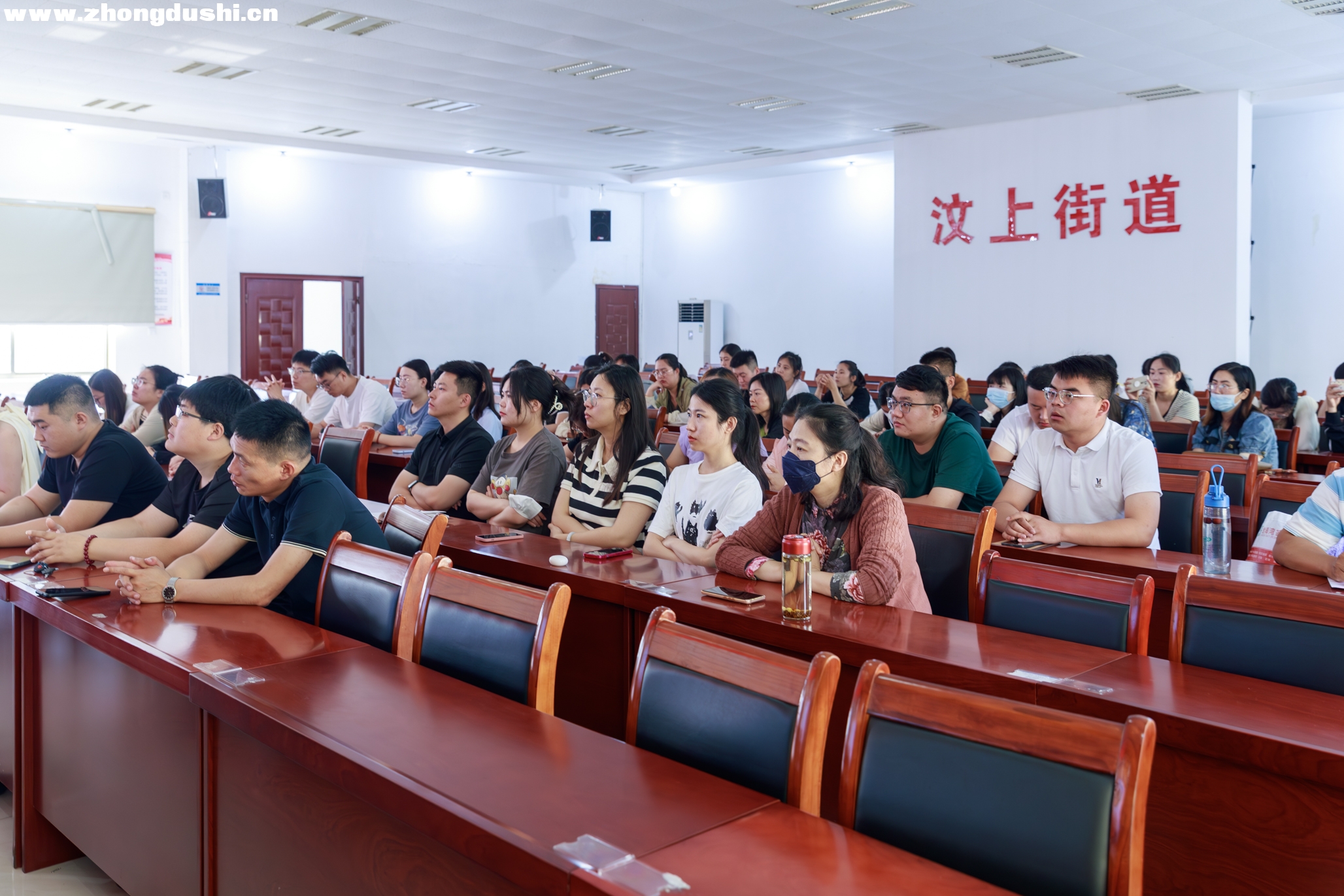 _T5I1810-已增强-NR.jpg