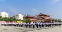 汶上县新发展党员机制入党宣誓仪式今天上午在汶上县莲花广场举行